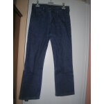Jean levi's taille  plat 40 cm.