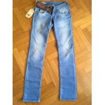 Jean le temps des cerises taille 24 bleu clair Jean le temps des cerises taille 24 bleu clair