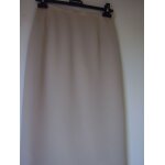 Jupe beige, longue, doublée, fendue derriere, cacharel Jupe beige, longue, doublée, fendue derriere, cacharel