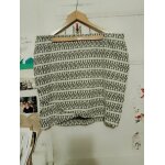 Jupe blanche motifs noirs 48 h&m.