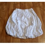 Jupe boule courte couleur blanc clayeux taille 4ans Jupe boule courte couleur blanc clayeux taille 4ans
