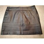 Jupe en cuir noire taille 38