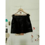 Jupe en cuir synth�tique noir 38 m zara.