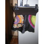 Jupe desigual 5 / 6 ans.