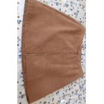 Jupe imitation daim marron. taille 40 Jupe imitation daim marron. taille 40