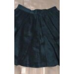 Jupe mi - longue pliss�e h&m coloris noir, taille 40, fermeture zipp�e et bouton � l'arri�re, tour de ...