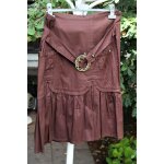Jupe morgan , courte, couleur chocolat. taille tiquete:42.
