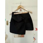 Jupe noire asym�trique noeud devant 36 s zara.