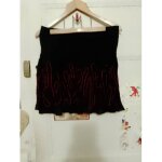 Jupe noire motifs cousus rouges 40 l desigual.