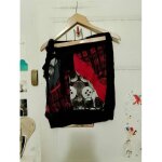Jupe noire motifs gris / rouges 36 s desigual.