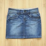 Jupe taille basse esprit taille 34 Jupe taille basse esprit taille 34