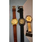 Lot de deux montres automatiques homme + 1 mcanique a remontage manuel