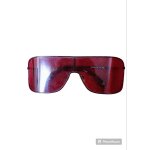 Lunette moschino. forme carré. série limitée. pour homme. numéroté. Lunette moschino. forme carré. série limitée. pour homme. numéroté.