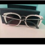 Lunettes de soleil prada