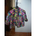 Manteau  capuche desigual 5 / 6 ans.