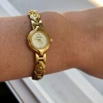 Montre femme bulova avec un maillon de plus