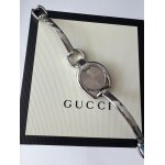 Montre gucci pour femme en acier inoxydable verre saphir mouvement quartz