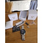 Montre guess hommr - couleur argent - cadre bleu - bracelet maille metal