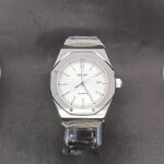 Montre seiko mod royal oak blanc Montre seiko mod royal oak blanc
