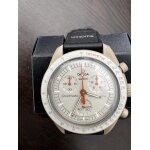 Montre swatch / om�ga, mission to jupiter