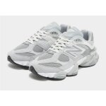 New balance 9060 gris / tat neuf jamais porter encore dans la boite avec le ticket de caisse et la date ...
