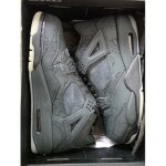 Nike air jordan 4 retro kaws