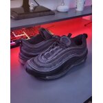 Nike chaussure air max 97 en cuir et noir basket 43 eu / 9. 5 us homme et femme Nike chaussure air max 97 en cuir et noir basket 43 eu / 9. 5 us homme et femme