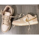 Nike dunk low phantom metallic gold taille 42. 5