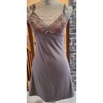 Nuisette courte beige glamour