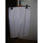 Pantacourt blanche porte polyester 40 blanc Pantacourt blanche porte polyester 40 blanc