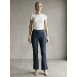 Pantacourt en jean bleu marine taille 40 cama�eu