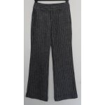 Pantalon gris  fines rayures blanches. camaieu. lin. taille 38