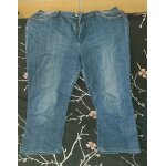Pantalon jean bleu large avec parties decolorees taille 46