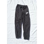 Pantalon de jogging garçon 10 - 12 ans marque nike Pantalon de jogging garçon 10 - 12 ans marque nike