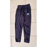 Pantalon de jogging garçon 12 / 13 ans marque nike Pantalon de jogging garçon 12 / 13 ans marque nike
