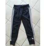 Pantalon jogging de sport adidas taille env m (petit l 44 / 46)