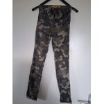 Pantalon skinny imprimé militaire kaki t - 32 jennyfer femme Pantalon skinny imprimé militaire kaki t - 32 jennyfer femme