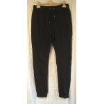 Pantalon sport / détente / survêtement noir - kiabi - taille s 16 ans 164 / 176 cm Pantalon sport / détente / survêtement noir - kiabi - taille s 16 ans 164 / 176 cm
