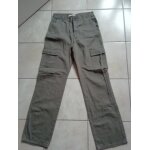 Pantalon style cargo str (stradivarius) taille 38.