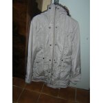 Parka a capuche tex woman taille 40. Parka a capuche tex woman taille 40.