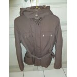 Parka courte / veste marron capuche amovible taille 36 marque : camaieu Parka courte / veste marron capuche amovible taille 36 marque : camaieu