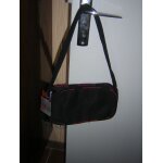 Pochette billabong 27 x 15 cm.