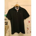 Polo noir l tommy hilfiger. Polo noir l tommy hilfiger.