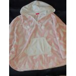 Poncho rose en polaire  capuche