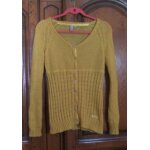Pull jaune rip curl - taille m Pull jaune rip curl - taille m