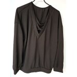 Pull noir col v et lani�res - xl