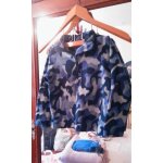 Pull polaire camouflage bleu / noir 6 ans tissaia basics. Pull polaire camouflage bleu / noir 6 ans tissaia basics.