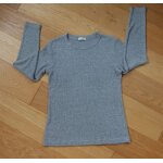 Pull taille 38 ras de cou gris chiné moulant Pull taille 38 ras de cou gris chiné moulant