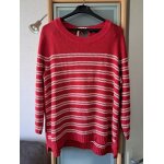 Pull neuf taille 50 - 52 rouge ray blanc kiabi