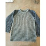 Pull tricot gris bleu garçon 10 ans kiabi très bon État Pull tricot gris bleu garçon 10 ans kiabi très bon État